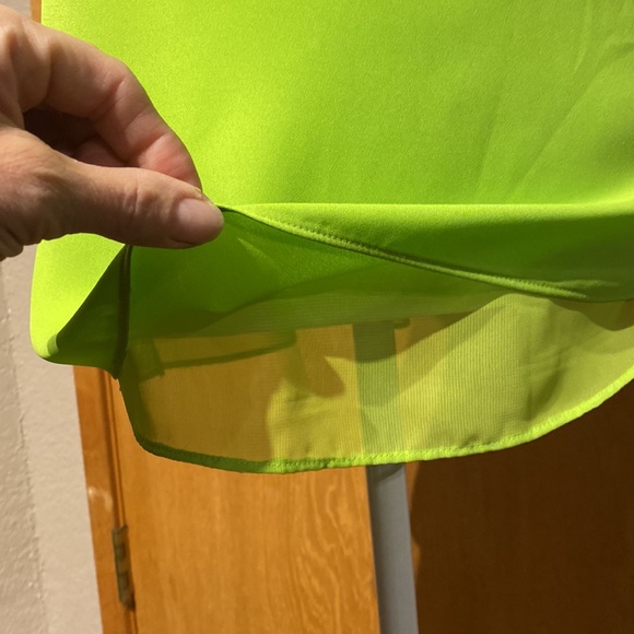 Women’s Cato large tank top lime green - Picture 2 of 4